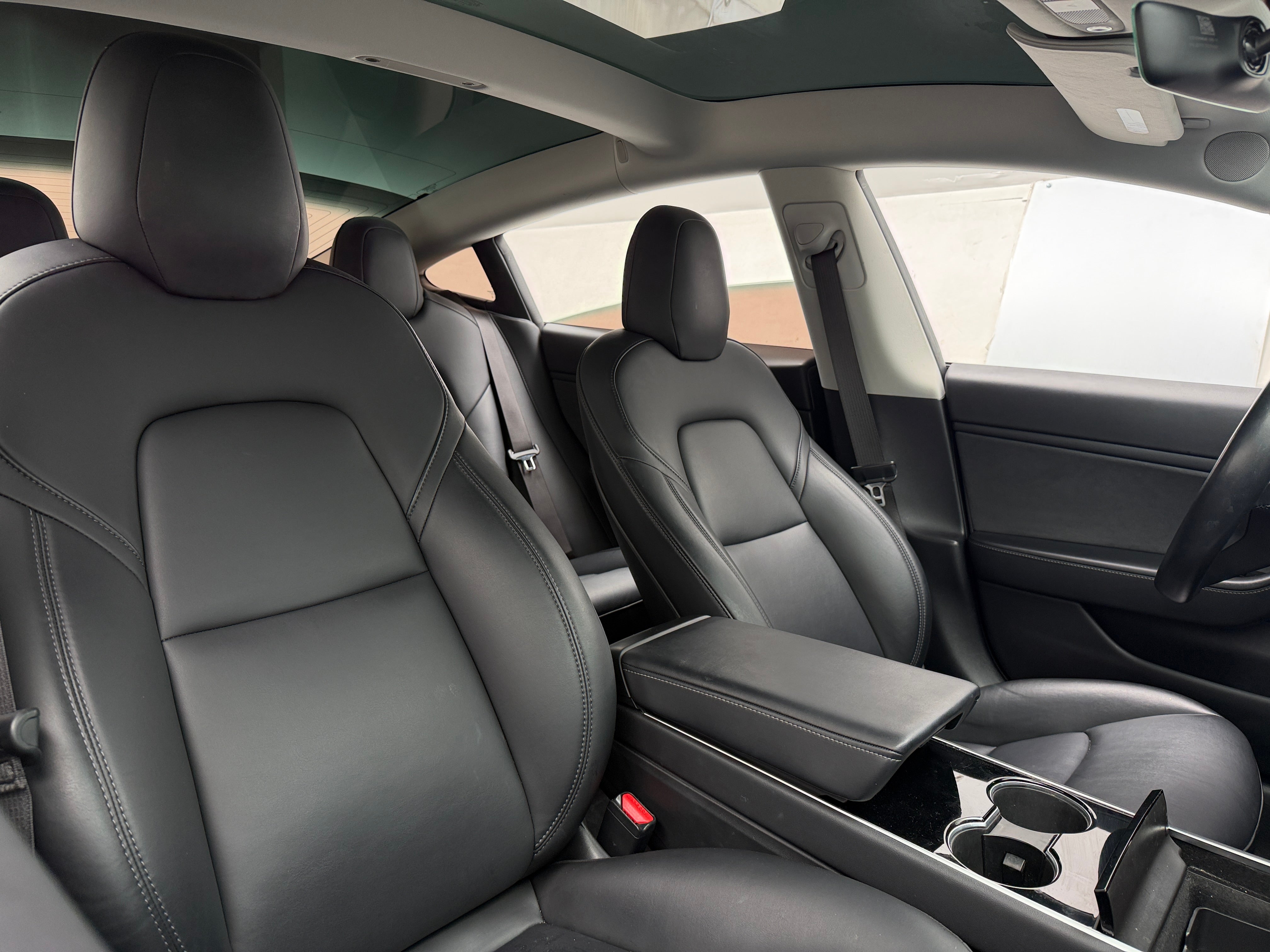 tesla model 3 2018 5YJ3E1EB0JF115442 image tesla model 3 2018 5YJ3E1EB0JF115442 image